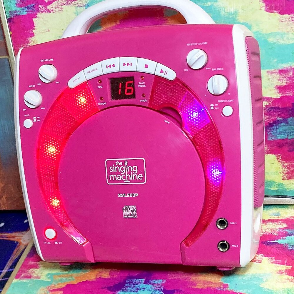 THE SINGING MACHINE MODEL: SML-283P - PORTABLE CDG KARAOKE CD PLAYER LINE IN/OUT